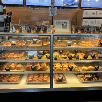 Ted's Bakery - Bakeries Near Me - Haleiwa, Hawaii