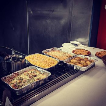 Get in the Kitchen - A Thanksgiving spread! - Cooking Schools Near Me - Chicago, Illinois