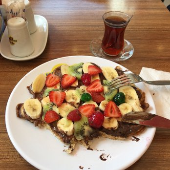 Bambi Cafe - Burgers Near Me - Istanbul, 34