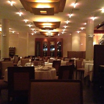 Junoon - Elegant dining room - Indian Near Me - New York, New York