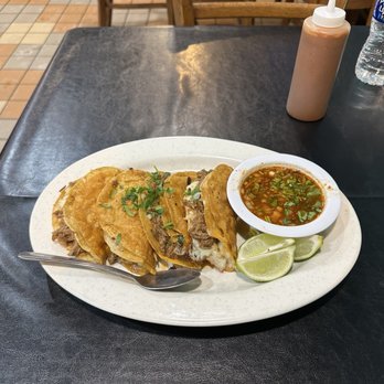 A Mi Manera - Mexican Near Me - Palatine, Illinois A Mi Manera - Mexican Near Me - Palatine, Illinois