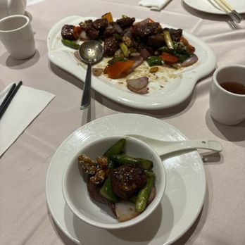 Skyview Fusion Cuisine - Black pepper tenderloin - Dim Sum Near Me - Markham, Ontario