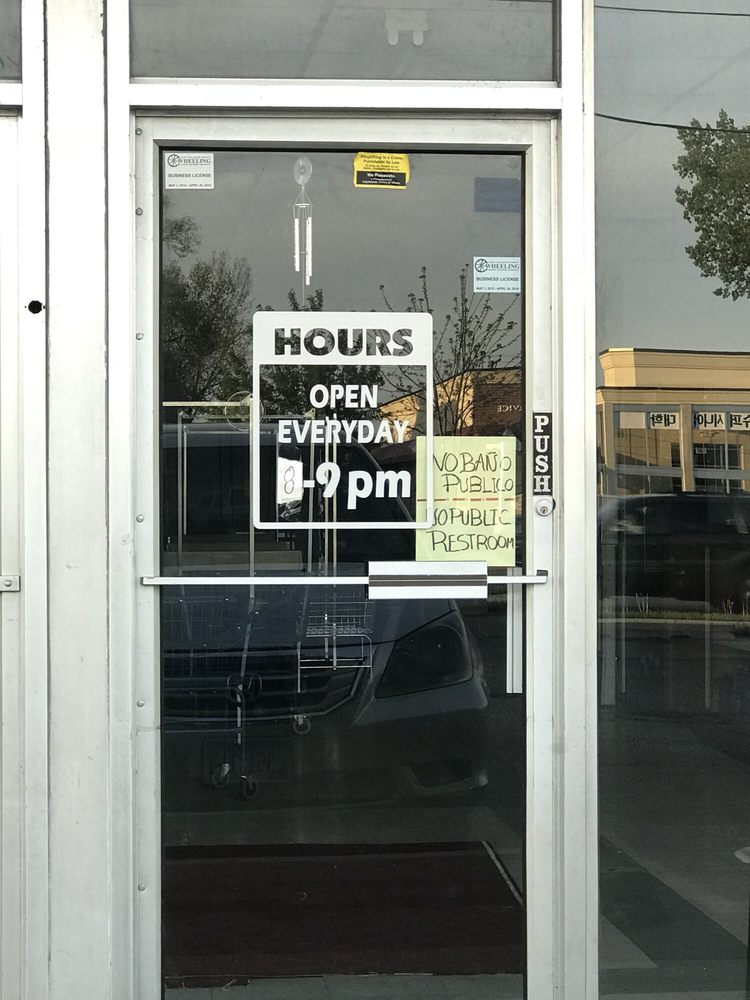 EL RIO LAUNDROMAT Updated August 2024 38 W Dundee Rd, Wheeling