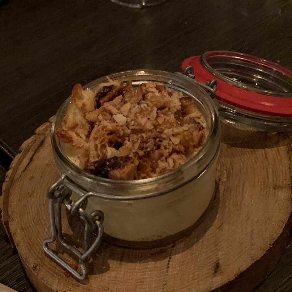 Taverne 1855 - Tiramisu au pot - Wine Bars Near Me - Magog, Quebec Taverne 1855 - Tiramisu au pot - Wine Bars Near Me - Magog, Quebec