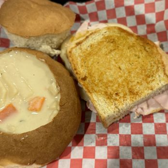 Dilly's Deli - 1/2 Smokey Mountain and Creamy Chicken Noodle Soup - Delis Near Me - Tempe, Arizona