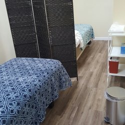 Tans Health & Acupuncture - Peaceful clean interior!