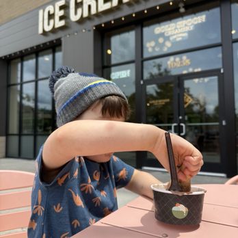 Gold Spoon Creamery - Ice Cream & Frozen Yogurt Near Me - Blue Ash, Ohio Gold Spoon Creamery - Ice Cream & Frozen Yogurt Near Me - Blue Ash, Ohio