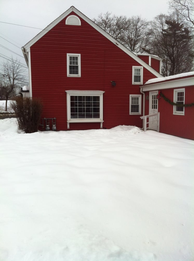 THE PET HOSPITAL OF STRATFORD Veterinarians 1185 Linden Ave