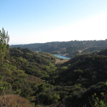 Stone Canyon Overlook - the view of the reservoir - Parks Near Me - Beverly Hills, California