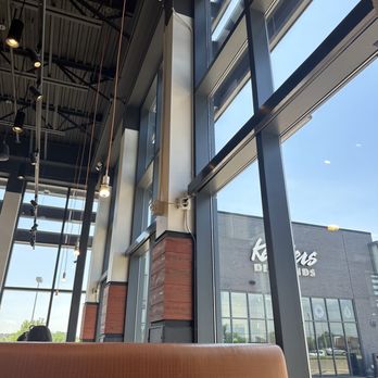 Corelife Eatery - Lighting - Salad Near Me - Grandville, Michigan