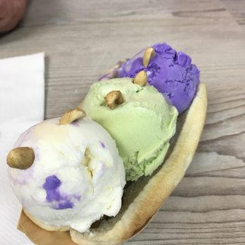 Cate's Corner - Ice Cream & Frozen Yogurt Near Me - Paramount, California