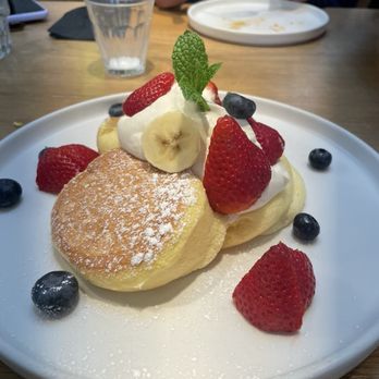 Flipper’s - Pancakes Near Me - New York, New York
