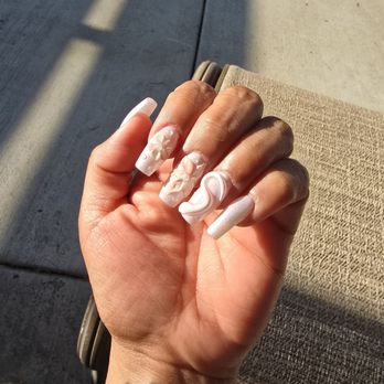 Hands Down Too Nail Salon - Nail Salons Near Me - Claremont, California Hands Down Too Nail Salon - Nail Salons Near Me - Claremont, California