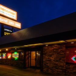 Broadway Grill & Pizzeria - LED signs (not neon)