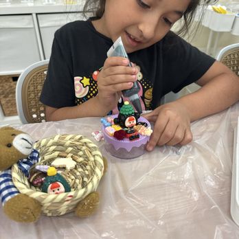 Hello Pottery - Brought the baby to come get creative! - Paint-Your-Own Pottery Near Me - Torrance, California