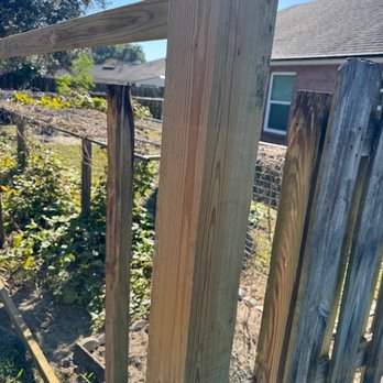 4 Tradesmen Fencing - 6x6 posts compared to previous 4x4 posts - Fences & Gates Near Me 4 Tradesmen Fencing - 6x6 posts compared to previous 4x4 posts - Fences & Gates Near Me