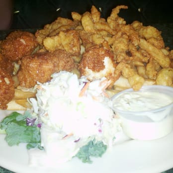 Donovan's Irish Pub - Scallops & clam strips - Irish Near Me - Holyoke, Massachusetts Donovan's Irish Pub - Scallops & clam strips - Irish Near Me - Holyoke, Massachusetts