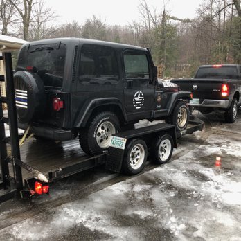 4x4 Barn - Auto Customization Near Me - Farmington, New Hampshire