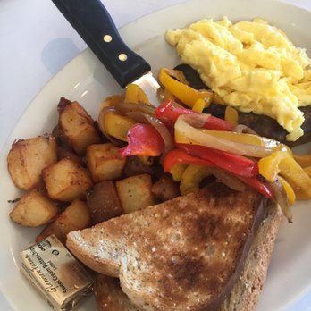 DeVivo's Eatery - Sausage with peppers, scrambled eggs and toast - New American Near Me - Keller, Texas