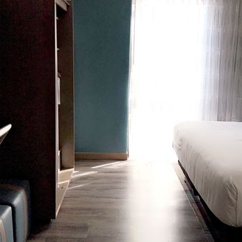 EVEN Hotel Brooklyn - Hotels Near Me - Brooklyn, New York