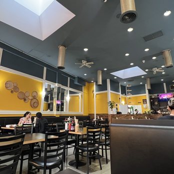 PHO NON LA - Interior - Vietnamese Near Me - Toronto, Ontario PHO NON LA - Interior - Vietnamese Near Me - Toronto, Ontario