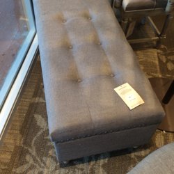 Kirkland's - Storage