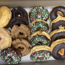 Bakers Dozen Donut Shop - Dozen donuts