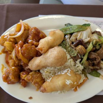 Pearl River Restaurant - Combo 2 - Cantonese Near Me - Edmonton, Alberta Pearl River Restaurant - Combo 2 - Cantonese Near Me - Edmonton, Alberta