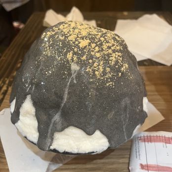 Cafe Mocha - Black sesame shaved milk ice, size medium - Breakfast & Brunch Near Me - Palisades Park, New Jersey