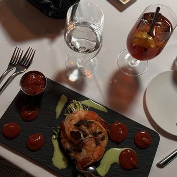 Elliott's Steakhouse - Jumbo shrimp cocktail - Steakhouses Near Me - Chandler, Arizona