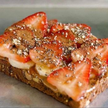I Love Juice Bar - Anderson - a piece of toast with strawberries and bananas - Juice Bars & Smoothies Near Me - Cincinnati, Ohio I Love Juice Bar - Anderson - a piece of toast with strawberries and bananas - Juice Bars & Smoothies Near Me - Cincinnati, Ohio