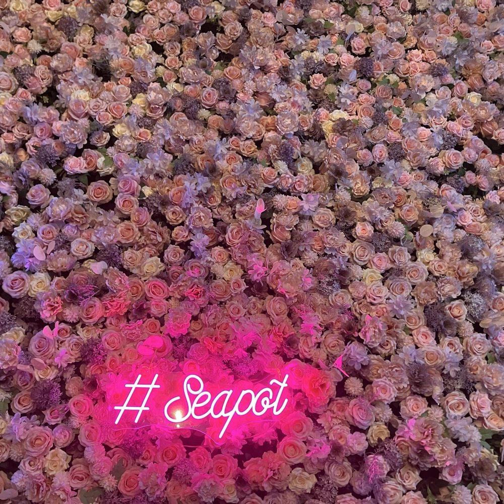 Seapot - Great flower wall in foyer to take pictures - Asian Fusion Near Me - Sacramento, California Seapot - Great flower wall in foyer to take pictures - Asian Fusion Near Me - Sacramento, California