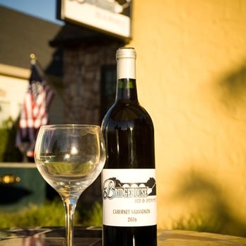 Bridgehouse Bed & Breakfast - Bed & Breakfast Near Me - Redding, California Bridgehouse Bed & Breakfast - Bed & Breakfast Near Me - Redding, California