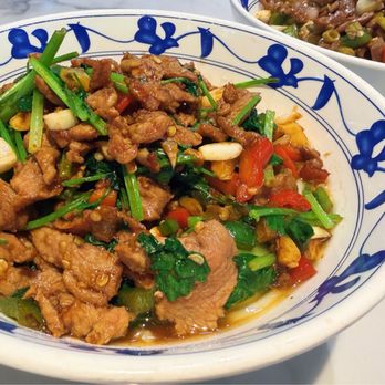 Changsha Rice Noodles - Stir-fried beef - Chinese Near Me - Cupertino, California Changsha Rice Noodles - Stir-fried beef - Chinese Near Me - Cupertino, California