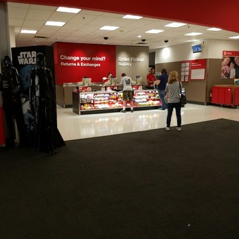 Target - Cool looking customer service area - Department Stores Near Me - Saint Louis, Missouri