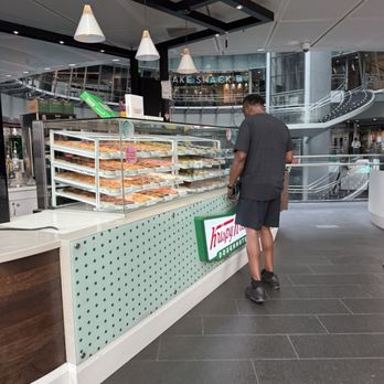 Krispy Kreme - Display of a variety of donuts - Donuts Near Me - New York, New York Krispy Kreme - Display of a variety of donuts - Donuts Near Me - New York, New York
