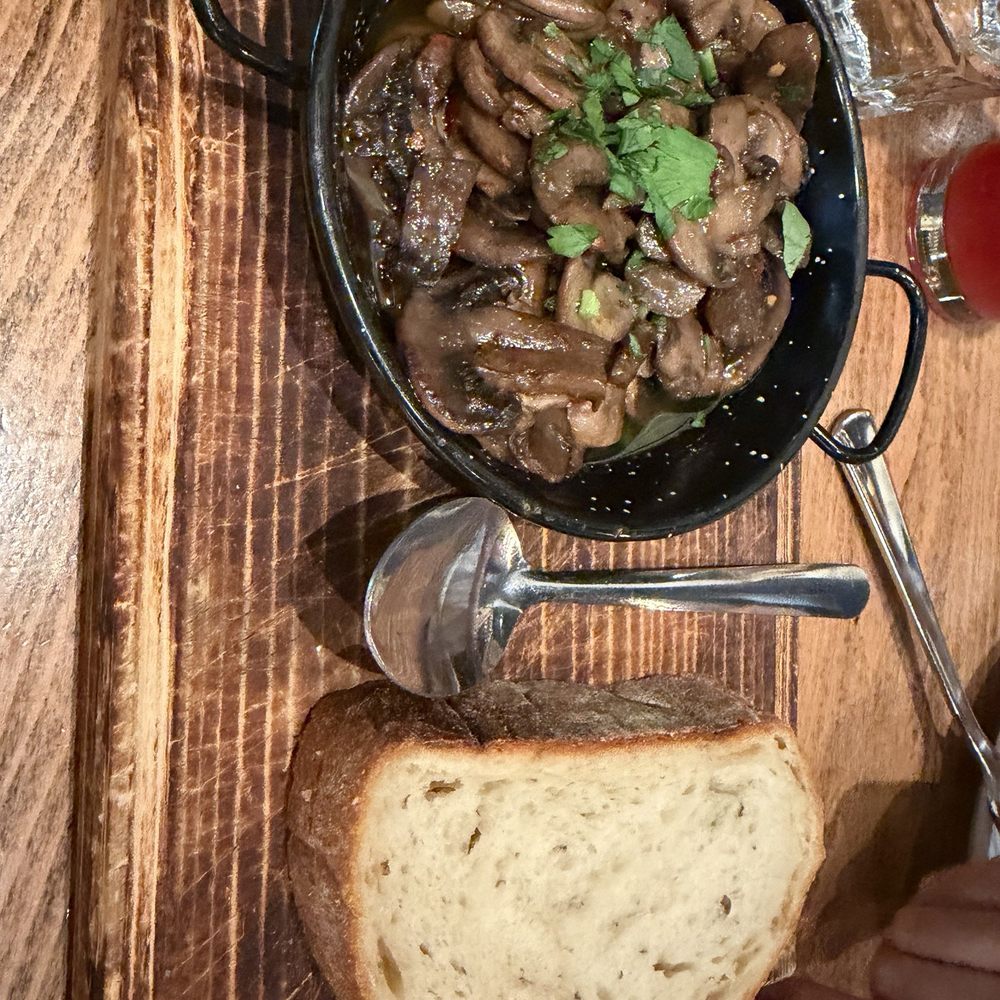 Castilla Restaurant and Tapas Bar - Spanish Near Me - Bellevue, Washington
