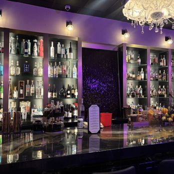 Champagne & Chocolate - Chocolatiers & Shops Near Me - Reno, Nevada