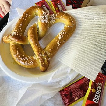 Hiker's Cafe - Soft pretzel with stone ground mustard $5 - Ice Cream & Frozen Yogurt Near Me - Tomkins Cove, New York