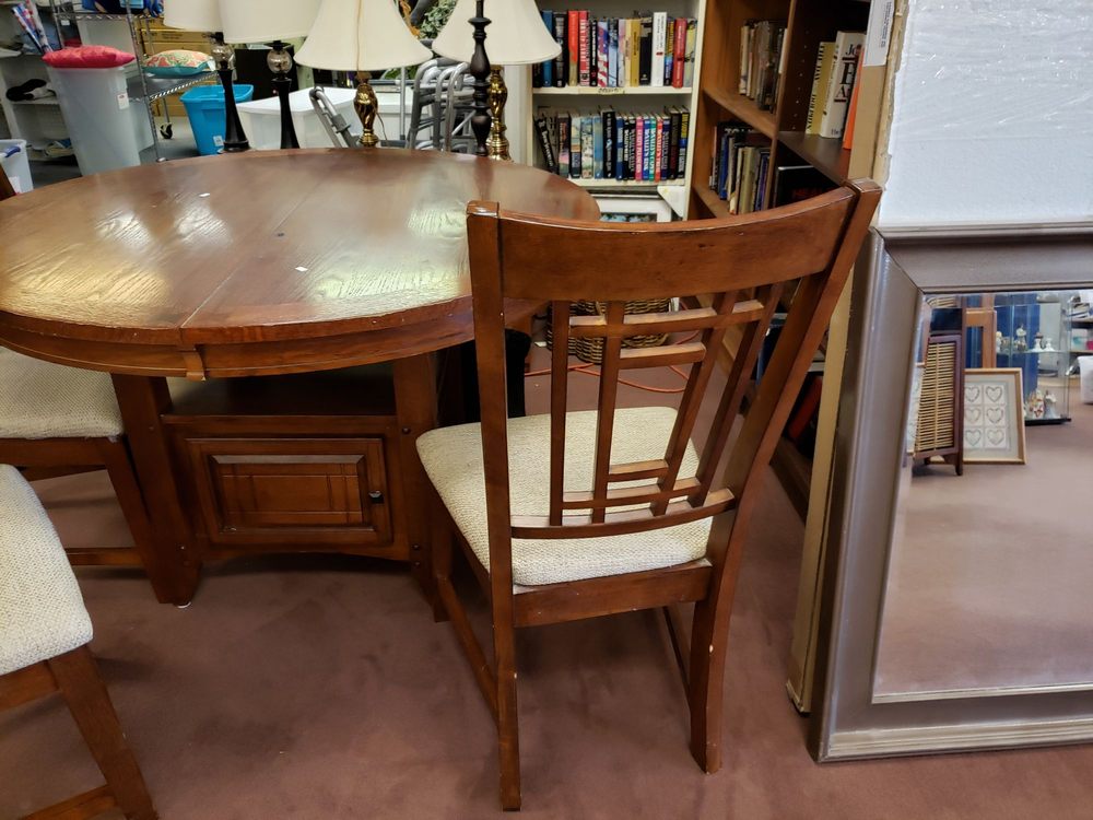 BEARLY USED 35 Photos & 11 Reviews 301 N Main St, Keller, Texas