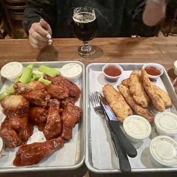 Smoke Eaters - Chicken Wings Near Me - Santa Clara, California