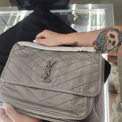 Saint Laurent