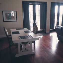 Louies place recovery residence - Living room