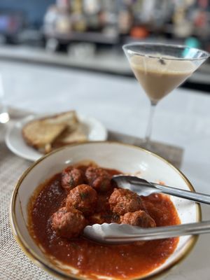 Divina Modern Italian by null