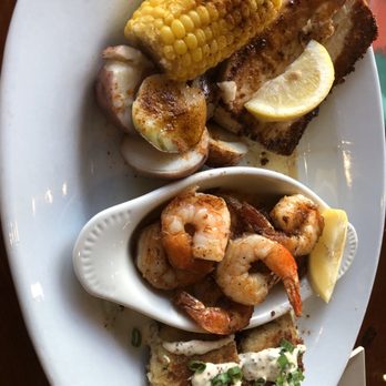 Harry T's - Grilled Seafood Platter - Seafood Near Me - Destin, Florida Harry T's - Grilled Seafood Platter - Seafood Near Me - Destin, Florida