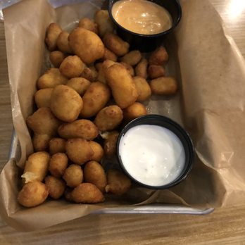 Buffalo Wild Wings - American Near Me - Brighton, Colorado