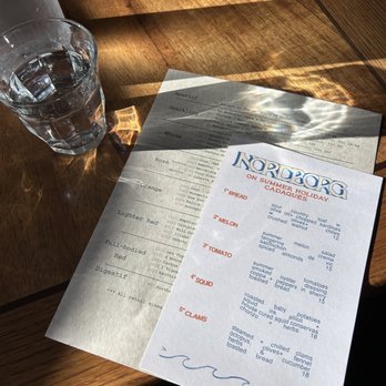 Sauvage Wine Bar and Shop - Vibes - Wine Bars Near Me - Phoenix, Arizona