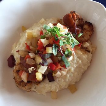 Narcoossee's - shrimp and grits - New American Near Me - Lake Buena Vista, Florida Narcoossee's - shrimp and grits - New American Near Me - Lake Buena Vista, Florida