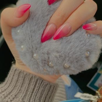 Lava Nail Spa - Nail Salons Near Me - Long Beach, California