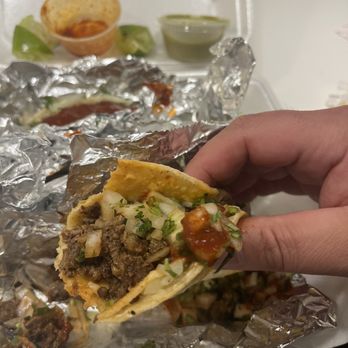 Taqueria Yanet - Food Trucks Near Me - Charlotte, North Carolina